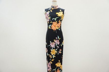 世界で最も美しいプリント　レオナールのチャイナ風花柄ロングドレスを買い取りました
