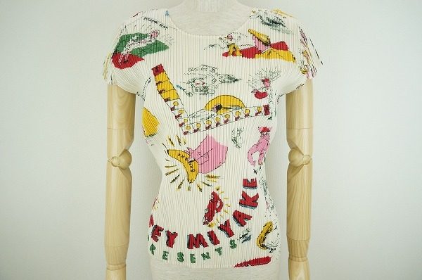 リゾート仕様のモードファッションにはコレ!プリーツプリーズのTシャツを買取しました。