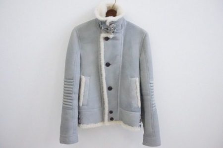 イタリアンクラシックにキメたい貴方へ。グッチのムートンジャケットを買取しました