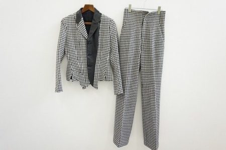 千鳥格子がエレガントなヨウジヤマモトのパンツスーツを買取いたしました