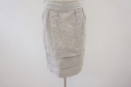 シンプルなタイトシルエットで大人の着こなしを！アドーアの麻スカートを買取しました