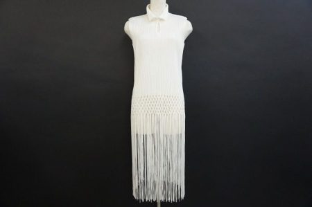 インパクトあるフリンジがレイヤードコーデに最適。プリーツプリーズのフリンジトップスを買取しました。