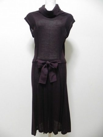 シックなカラーで美人度アップ！！ホスのリボンニットワンピース