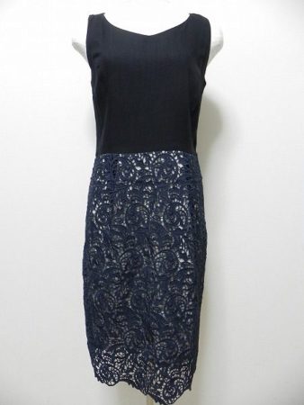 切りかえしのレース使いが美しい。ヒターノのシックで上品なワンピース