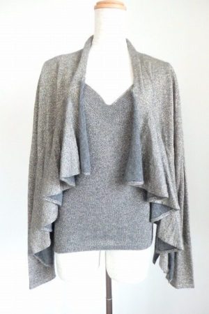 エレガントなギャザーが素敵。マウリツィオペコラーロのアンサンブルニットを買取しました