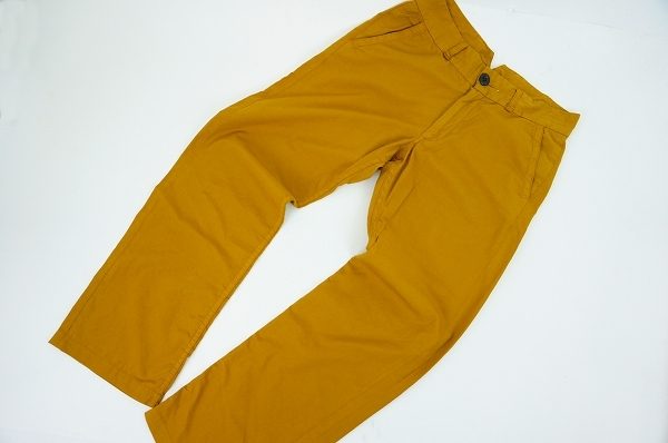 西海岸の雰囲気が楽しめる、大人のための一着。ロンハーマンのチノパンを買取致しました。