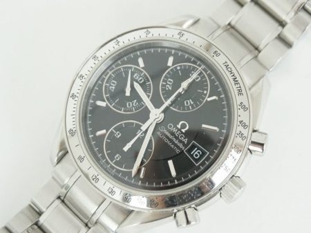 NASAの目に留まり月で着用された伝説の時計、オメガのスピードマスター