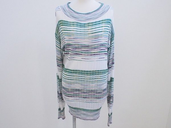 春らしい明るい色味のボーダーで爽やかに。ミッソーニの薄手のセーターを買取しました