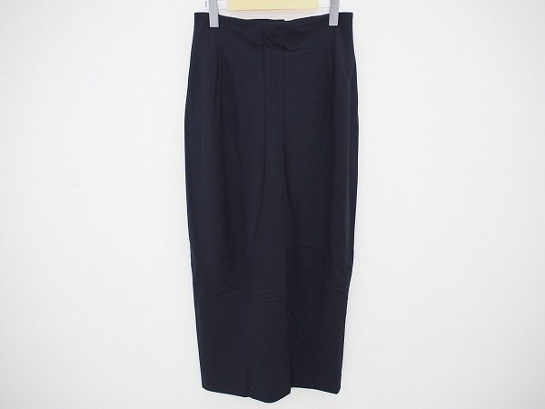 計算されつくしたシルエットでオシャレに差が付くヨウジヤマモトのロングスカートを買取いたしました