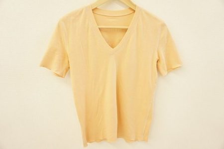 ルシアンペラフィネのTシャツを買取りいたしました。バックプリントのハートが印象的