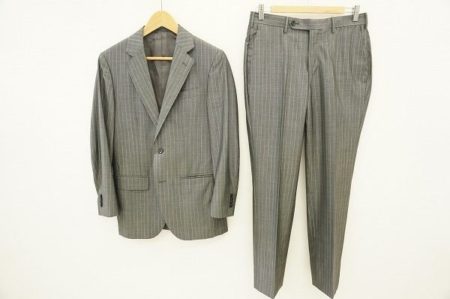 決めすぎない、余裕のあるスーツスタイルが楽しめる。エストネーションのS2Bスーツを買取しました