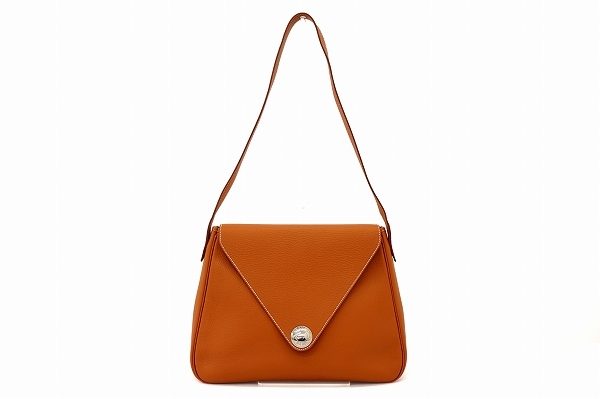 デイリーに使える高級バッグ！エルメスのクリスティーヌを買取しました