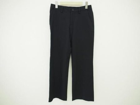 楽に着ることができるのに、きちんと感。イッセイミヤケのレディースパンツを買取しました。