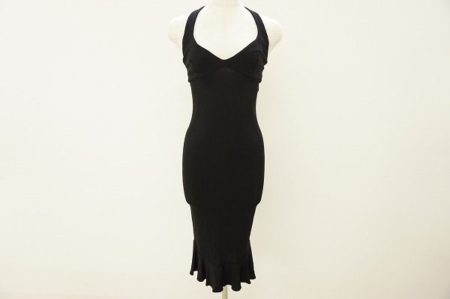 デザインにこだわりがたくさん詰まっているD&Gのフェミニン系ドレスを買い取りました