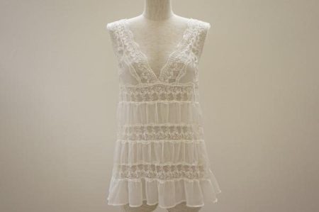 ふんわり女の子らしい雰囲気がキュート。アナスイのシャツブラウスを買取しました。　