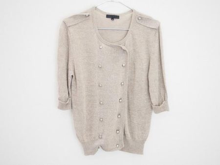 アイシービーのカーディガンを買取りいたしました。－きちんと感のあるコーディネートにピッタリ－