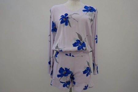 スナイデルのオールインワン買取　美しく咲き誇ったブルーの花が素敵