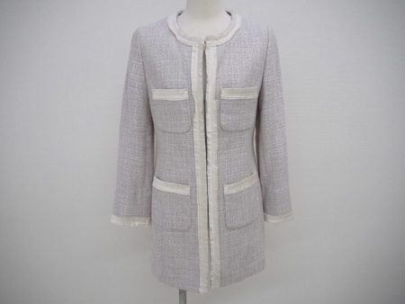 イネドのグレーのレディースコートを買取りいたしました　ツイードがオシャレ感を生み出す。