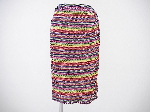 タウンにもリゾートにも。ミッソーニのレディースミックスカラーラップ風スカートを買取しました