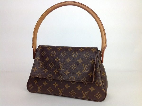 ちょっとしたお出かけもおしゃれに。華奢なルイ・ヴィトンのミニルーピングバッグを買取しました