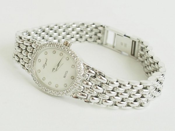 平和堂のダイヤベゼルが華やか。K18ホワイトゴールド製レディース腕時計を買取しました