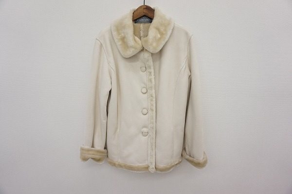 レディな雰囲気を保った素敵なコート。フランコフェラーロのムートンを買取しました