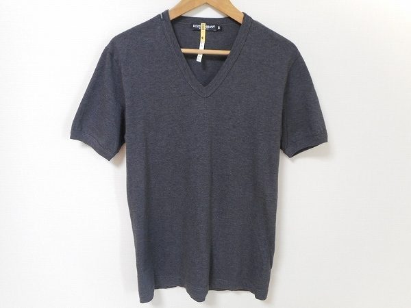 カジュアルルックにもラグジュアリーさをプラス。ドルチェ＆ガッパーナのTシャツをお売り頂きました