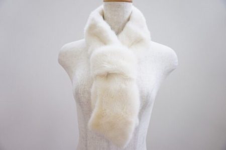冬の装いを更にオシャレに仕上げてくれる。ミンクの毛皮ファーを買取しました