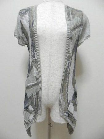 アーティスティックなナチュラルスタイル。イオコムイオ センソユニコのカーディガンをお売り頂きました