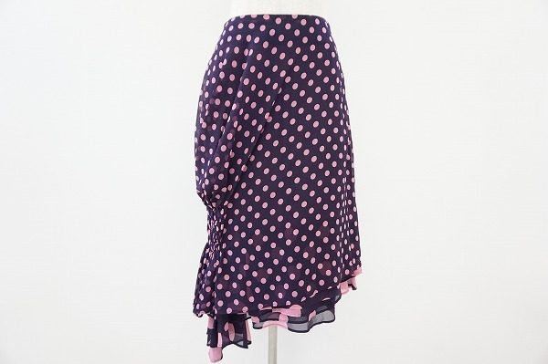 色のコンビネーションがキュート!アツロウタヤマのアシンメトリースカートをお売りいただきました