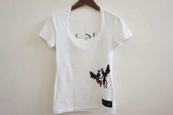 オリジナルのスタイルを貫く。ロエンの個性が光るTシャツをお売り頂きました