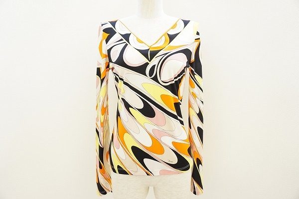 キュートでエレガント、そしてモード。エミリオプッチのフェミニンなカットソーをお売り頂きました