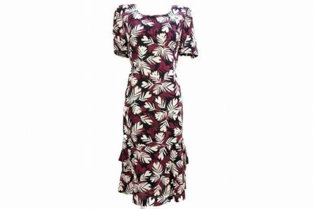 女性らしいボディラインが美しい。ジュンアシダのワンピースを買取しました