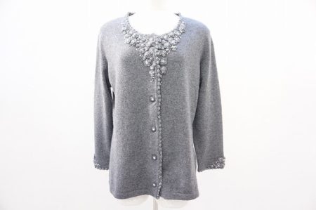 お花モチーフがキュート。アトリエサガンのカーディガンを買取しました