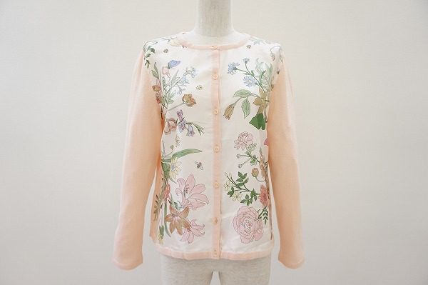 春らしくて柔らかい雰囲気。マダムジョコンダの花柄カーディガンを買取しました。