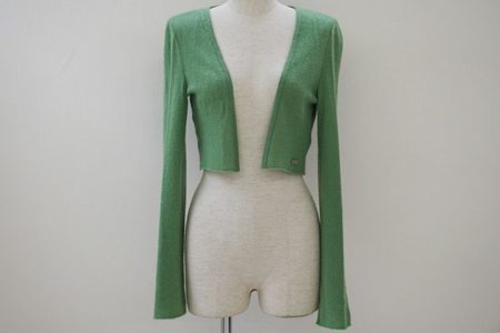 緑色がパッと目を引くフォクシーのカーディガンを買取しました