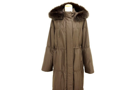 バルマンのシルクダウンコートを買取しました