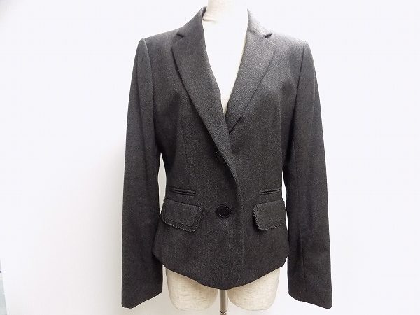 上品でシンプルなソニアリキエルのウールジャケットを買い取りしました