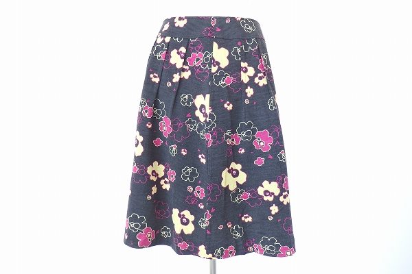華やかなパターンのソニアリキエルのスカートを買い取りしました