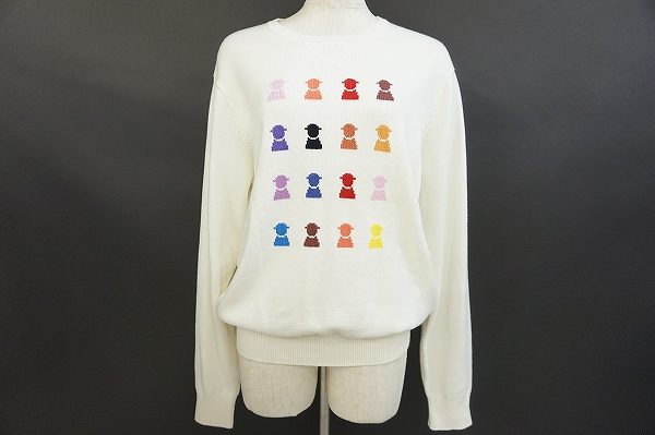 カラフルでポップなピッコーネのセーターを買い取りました