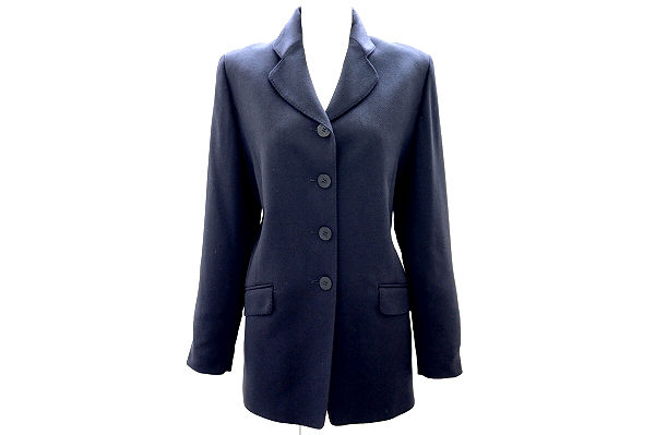 洗練された上質なファッション、マックデイビッドのカシミヤジャケットを買取いたしました