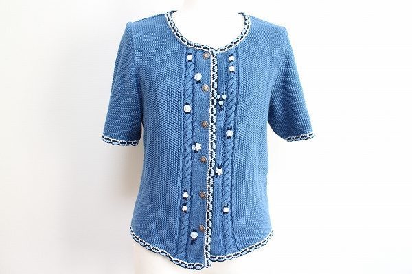 大人の女性のフェミニンさを演出するマックデイビッドのカーディガンを買取いたしました