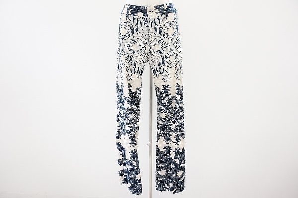 テキスタイルの神髄が見えるイッセイミヤケハートのパンツを買取いたしました