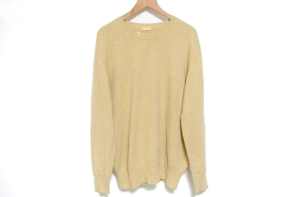 優しい黄色ベージュが秋冬ファッションの幅を広げる、パパスのニットセーターを買取いたしました