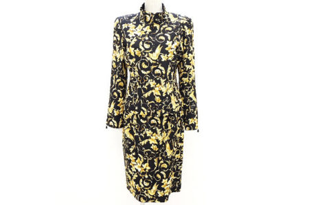 鮮やかな柄が映える銀座マギーのシルク混セットアップを買い取りました