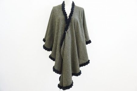 エレガントなシルエットに一目惚れ！ジュンアシダのポンチョを買取いたしました