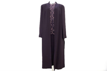 エレガントなシルエットのジュンアシダのスカートスーツを買い取りました