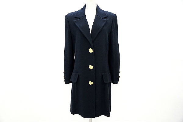 エレガントで高級感あふれるセントジョンのロングジャケットを買取いたしました