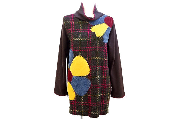 元気のある装いが楽しめるアルベロベロのチュニックを買い取りました