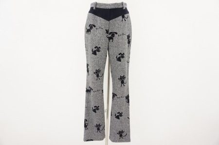 猫と犬のプリントで気分も明るくなるアルベロベロのパンツを買い取りました